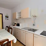 Apartament Nada *